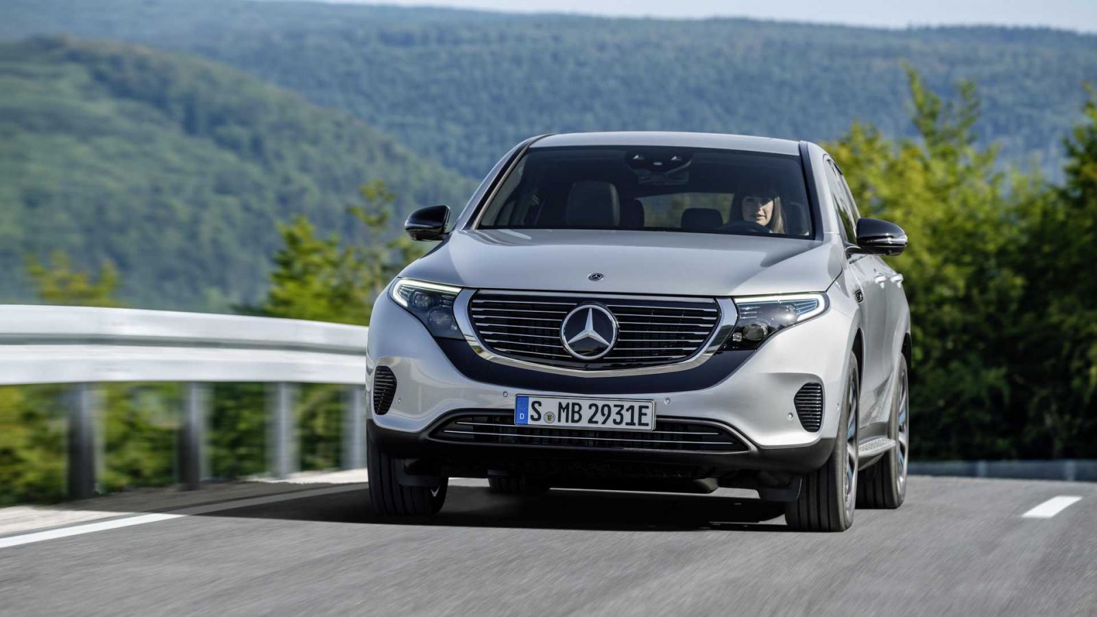 Benz eqc outlet cost